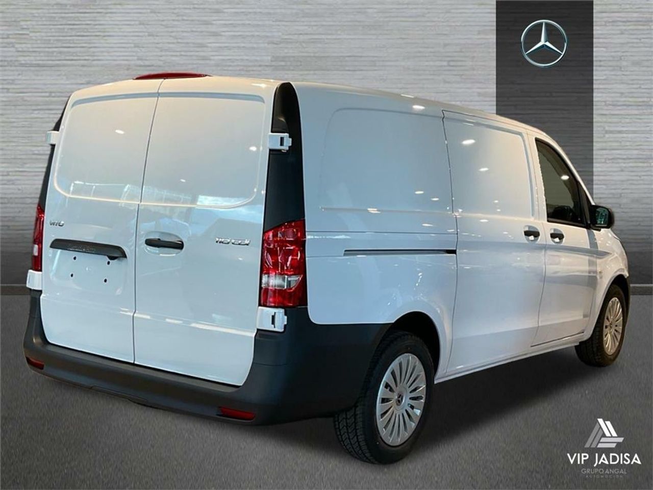 Mercedes Vito 110CDI 75kW furgón Pro larga - Foto 2