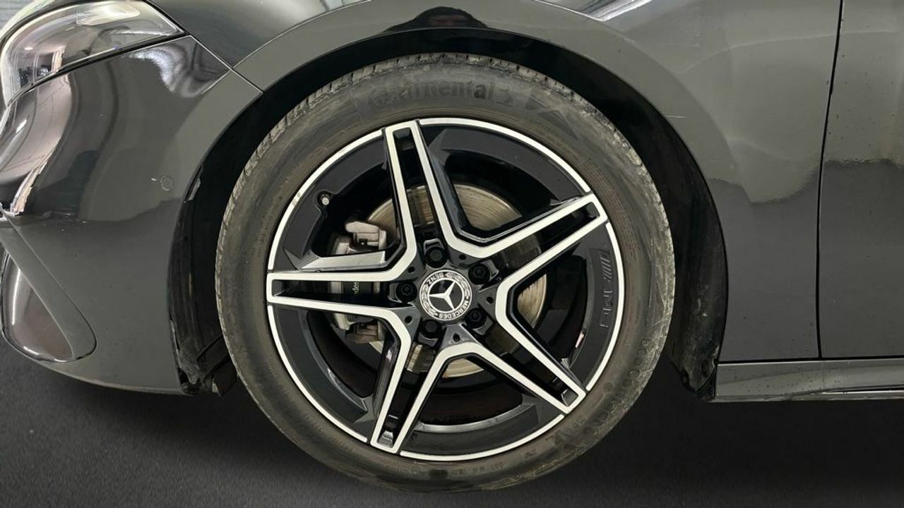 Mercedes Clase A 200 d AMG Line (EURO 6d) - Foto 2