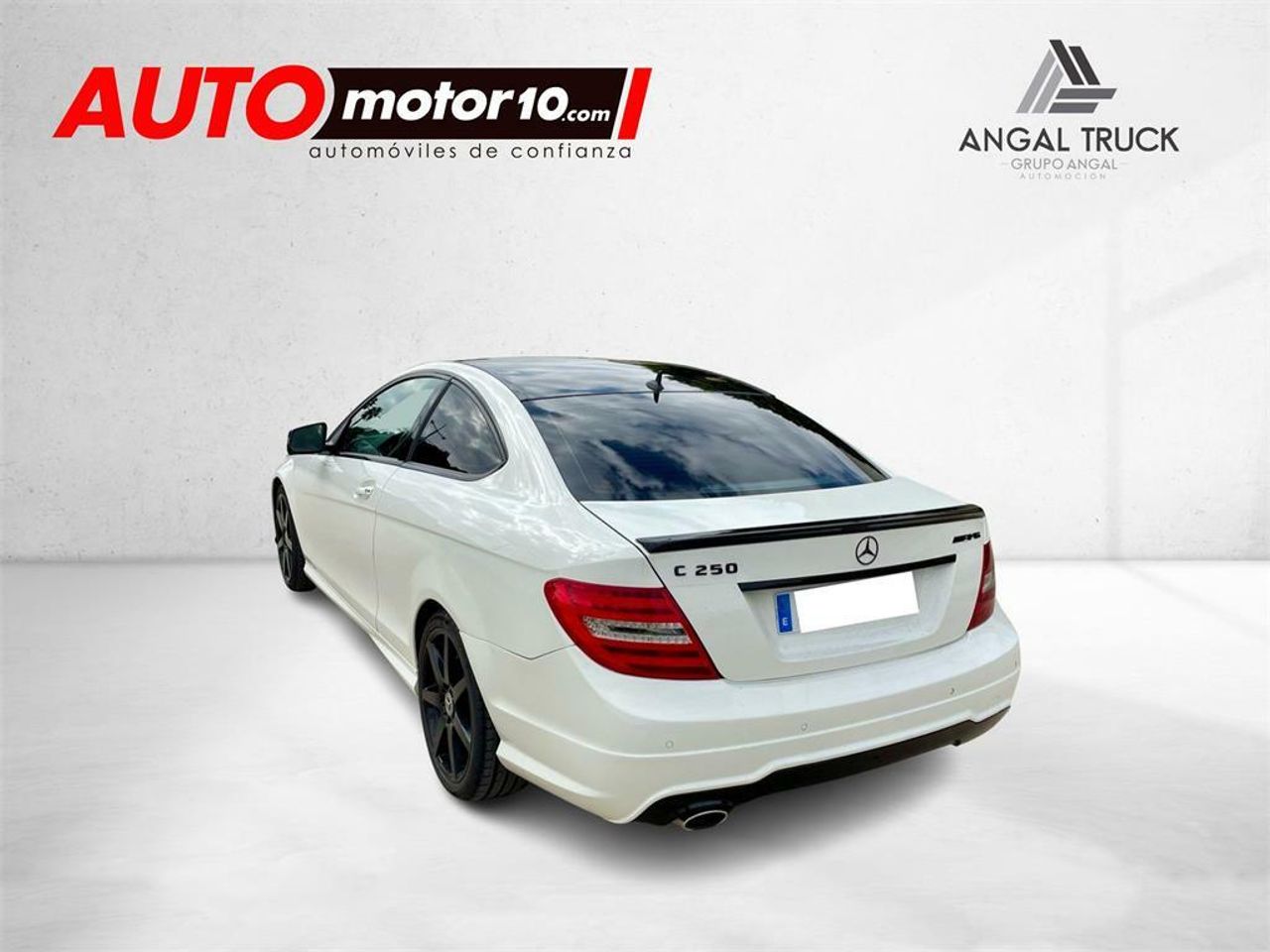 Mercedes Clase C 250 CDI 4MATIC Blue Efficiency - Foto 2