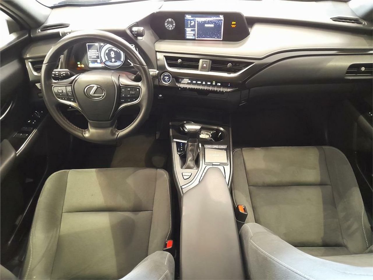 Lexus UX 2.0 250h Business - Foto 2