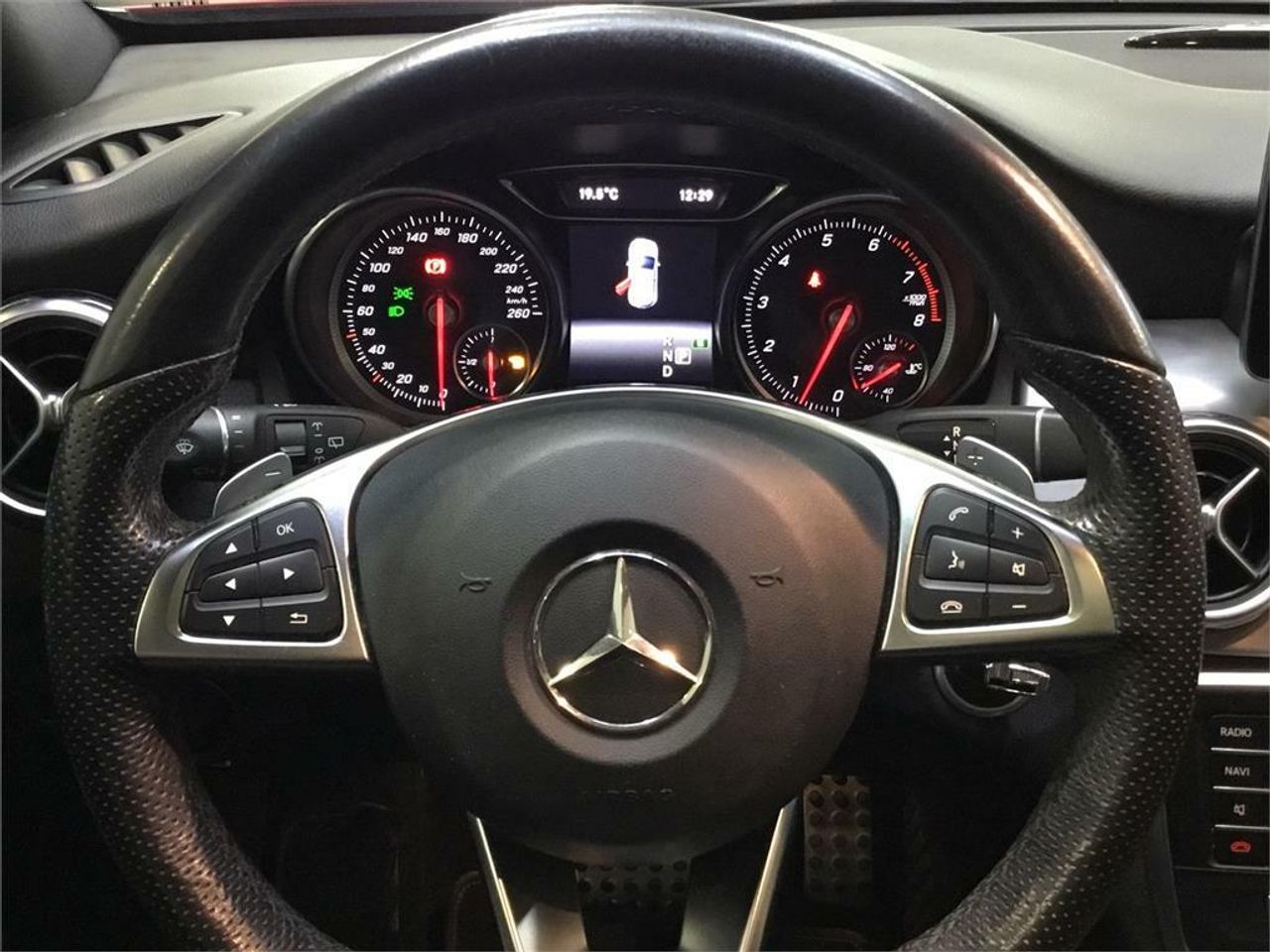 Mercedes GLA 180 - Foto 2