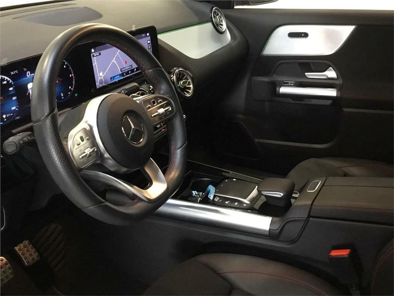 Mercedes GLA 200 D - Foto 2