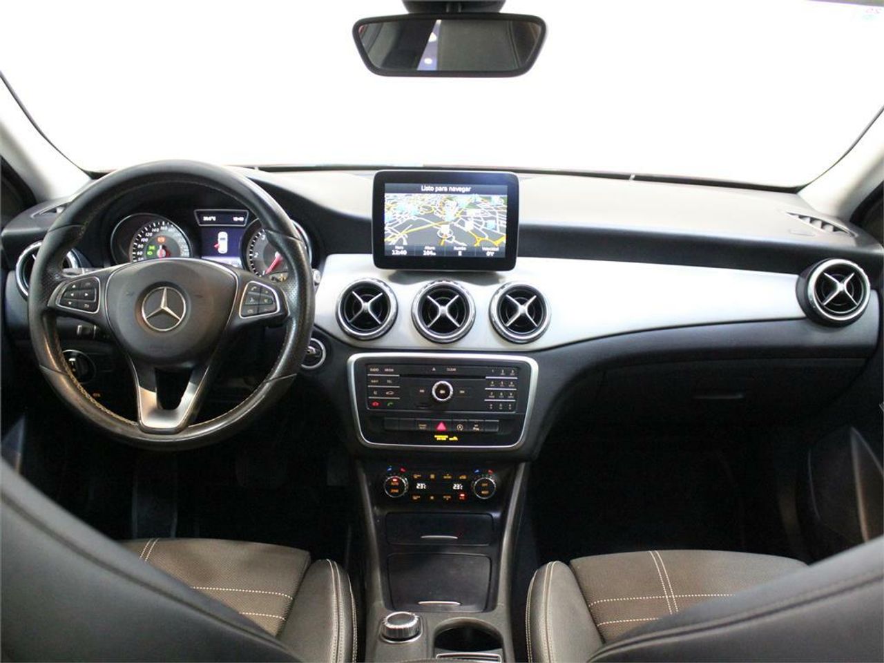 Mercedes GLA 200 d - Foto 2