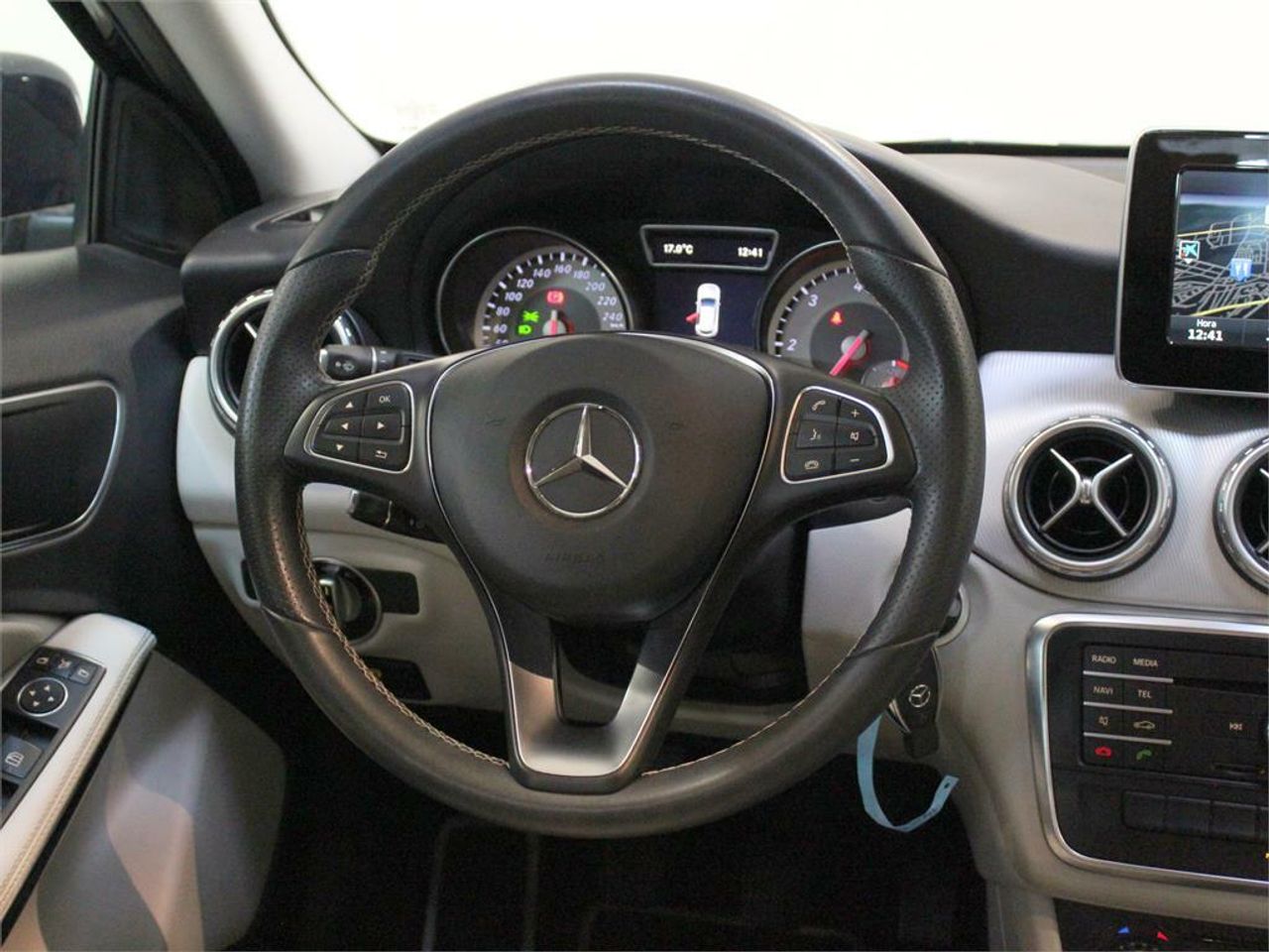 Mercedes GLA 200 d - Foto 2