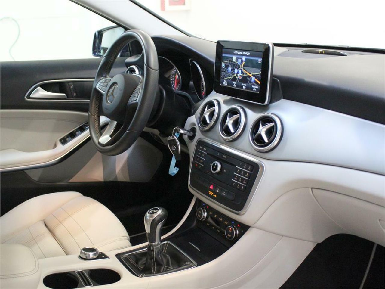 Mercedes GLA 200 d - Foto 2