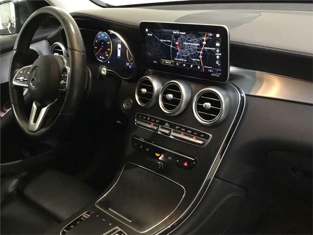 Mercedes GLC 200 d 4MATIC - Foto 2