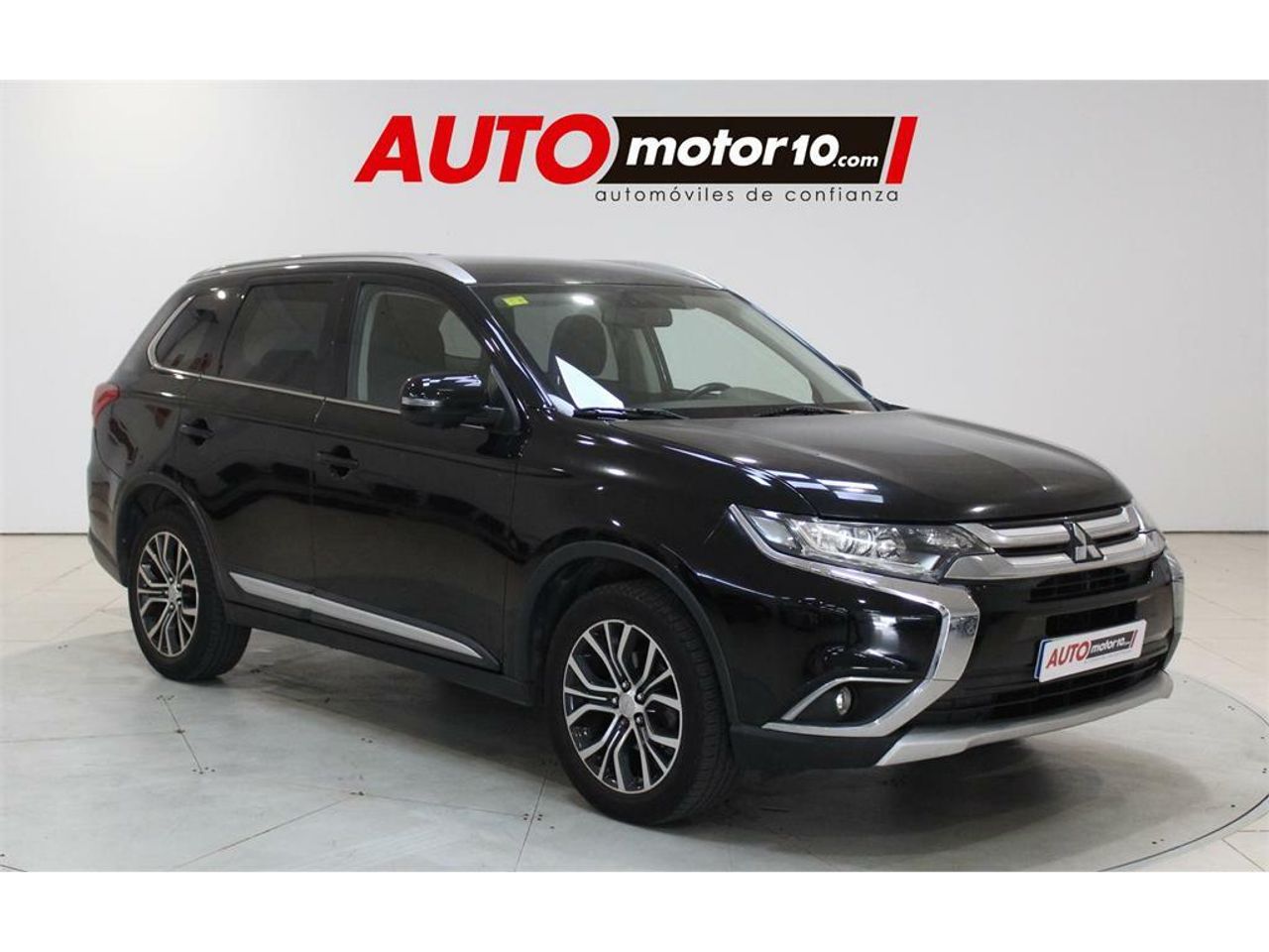 Mitsubishi Outlander 200 MPI Motion CVT 2WD 5 Plazas - Foto 2