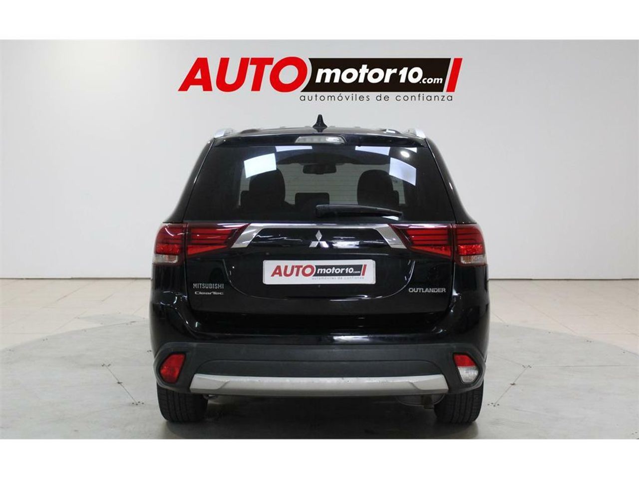 Mitsubishi Outlander 200 MPI Motion CVT 2WD 5 Plazas - Foto 2