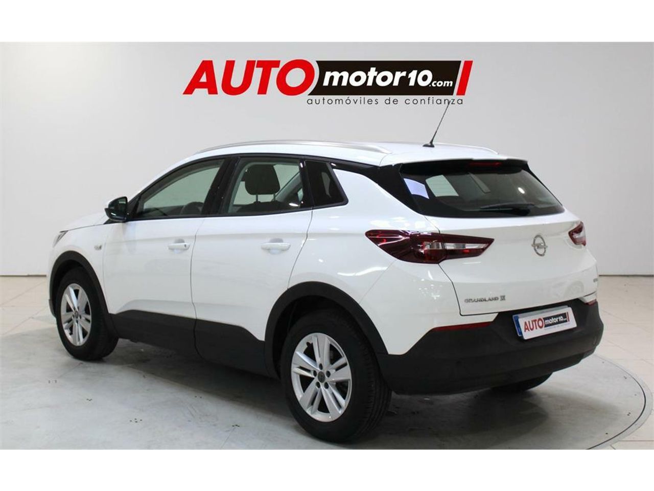 Opel Grandland X 1.2 Turbo Selective - Foto 2