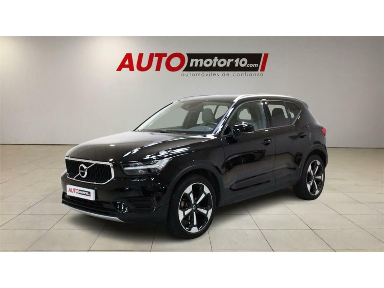 Volvo XC40 2.0 D3 AWD Momentum Auto - Foto 2