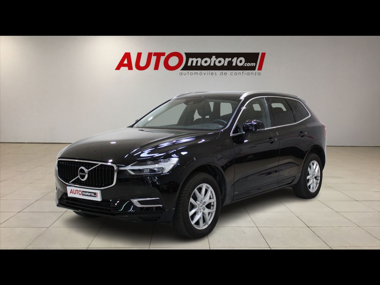 Volvo XC-60 2.0 T8 AWD Momentum Auto - Foto 2