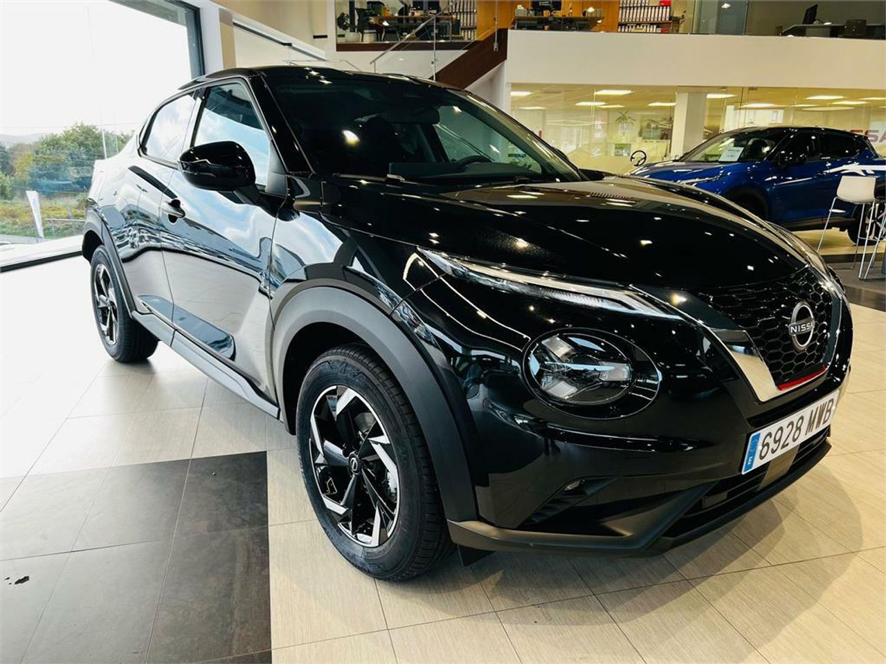 Nissan Juke DIG-T 84 kW (114 CV) 6M/T Acenta - Foto 2