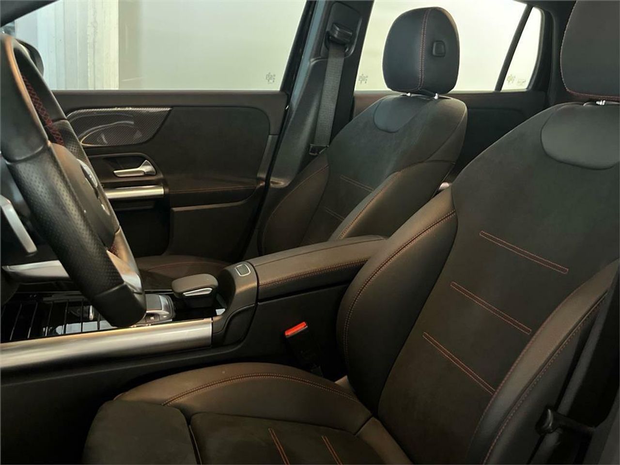 Mercedes GLA 200 d AMG Line (EURO 6d) - Foto 2