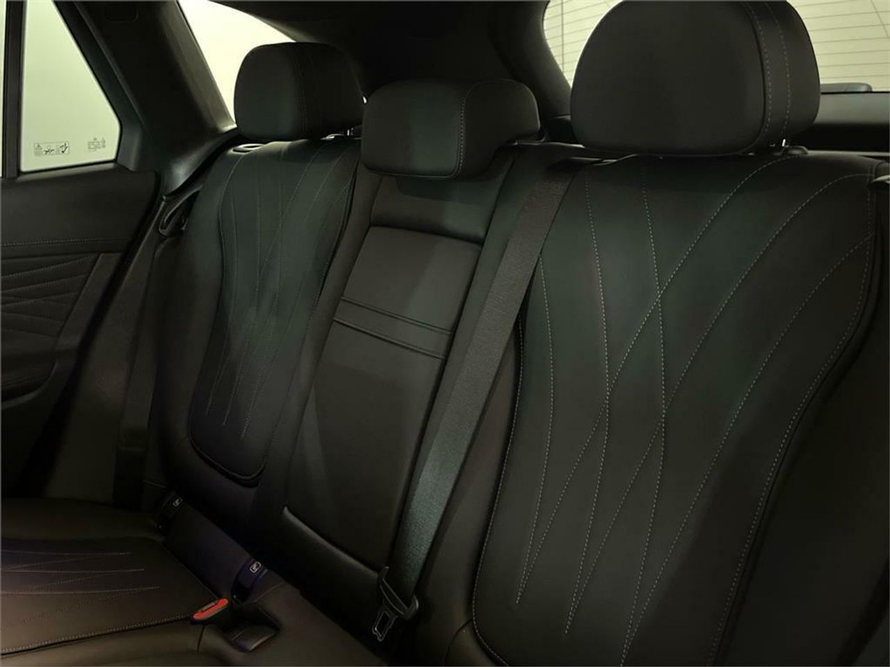 Mercedes GLC 200 4MATIC - Foto 2