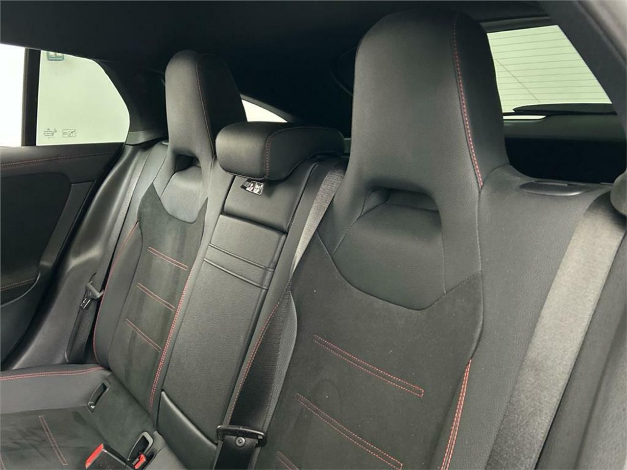 Mercedes CLA 200 d Shooting Brake - Foto 2