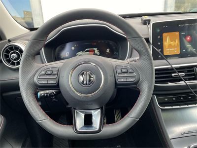 MG eHS 1.5T-GDI PHEV Luxury