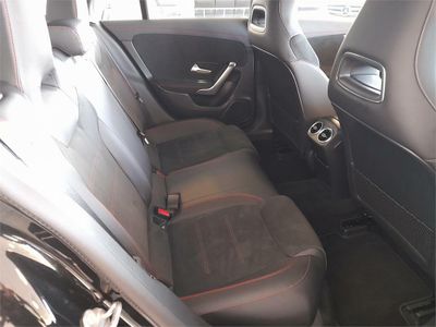 Mercedes CLA 200 D DCT Shooting Brake