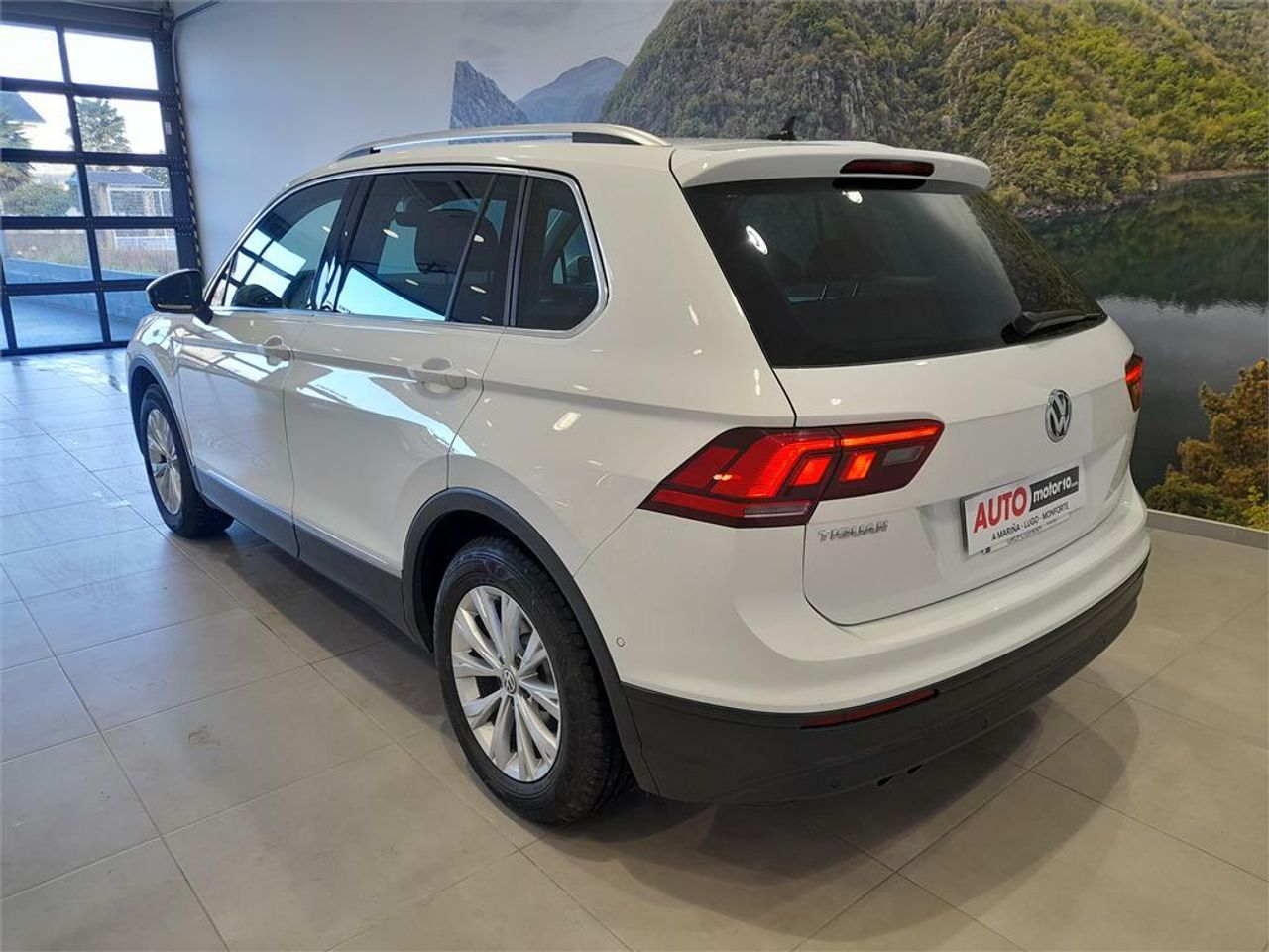 Volkswagen Tiguan Advance 2.0 TDI 110kW (150CV) DSG - Foto 2