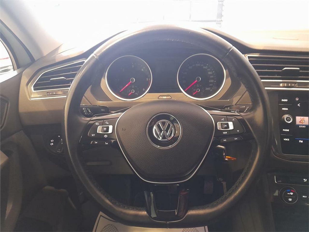 Volkswagen Tiguan Advance 2.0 TDI 110kW (150CV) DSG - Foto 2