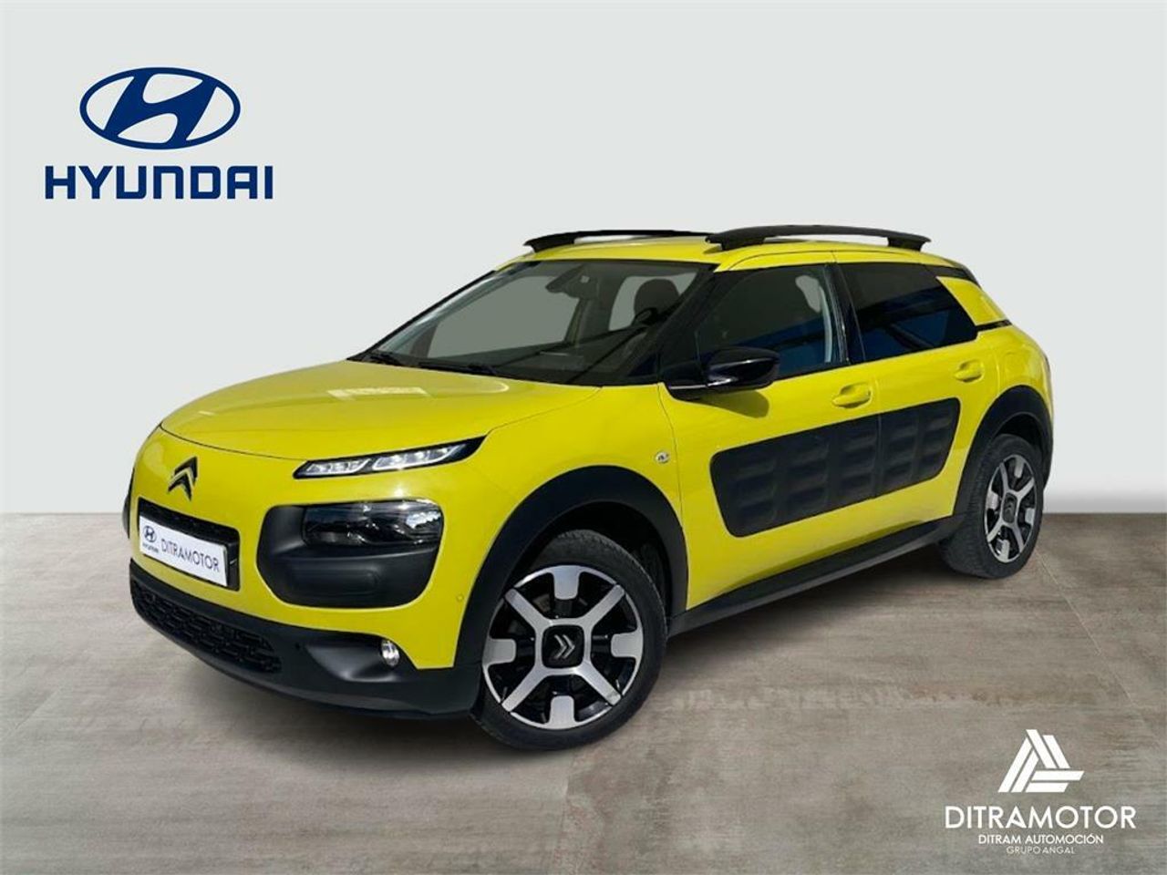 Citroën C4 Cactus BlueHDi 73KW (100CV) Shine - Foto 2