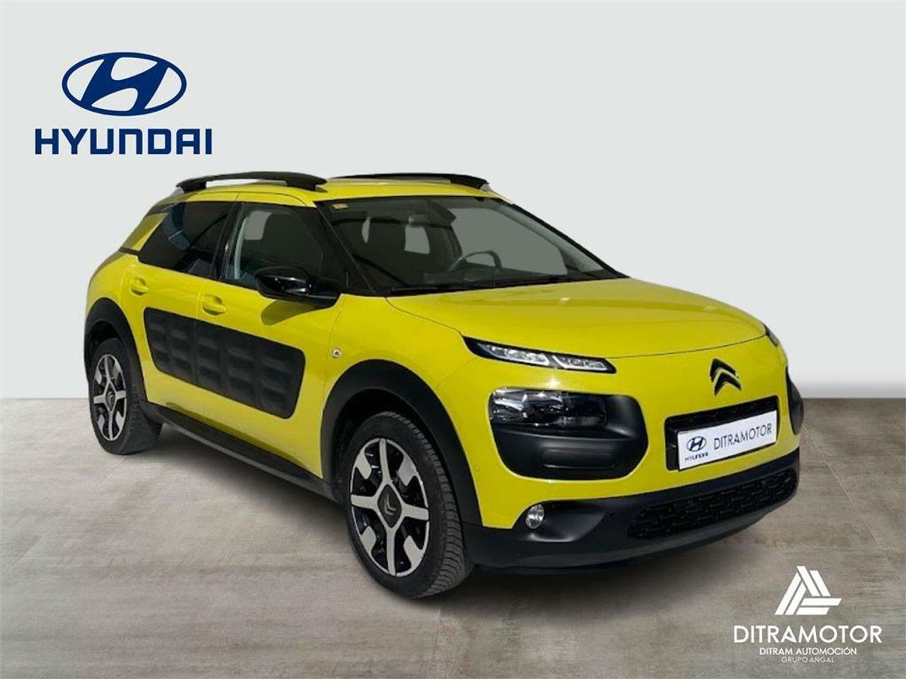 Citroën C4 Cactus BlueHDi 73KW (100CV) Shine - Foto 2