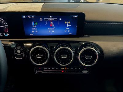 Mercedes Clase A 250 e con tecnología híbrida EQ