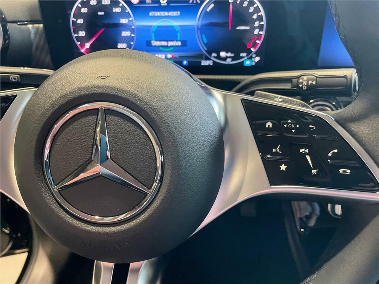 Mercedes Clase A 250 e con tecnología híbrida EQ - Foto 2