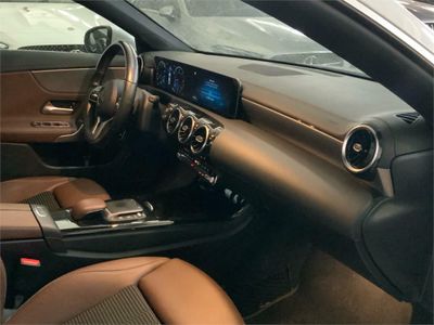Mercedes CLA 200 D DCT