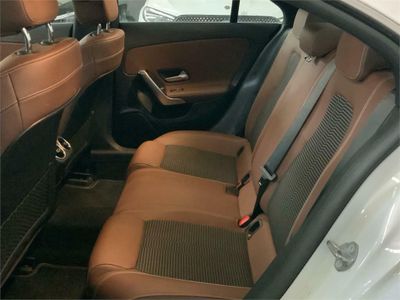 Mercedes CLA 200 D DCT