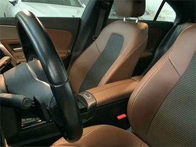 Mercedes CLA 200 D DCT