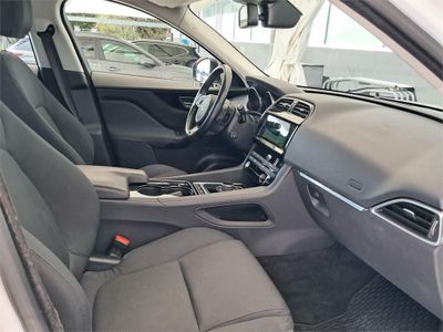 Jaguar F-Pace 2.0L i4D AWD Automático Portfolio