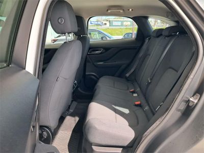 Jaguar F-Pace 2.0L i4D AWD Automático Portfolio