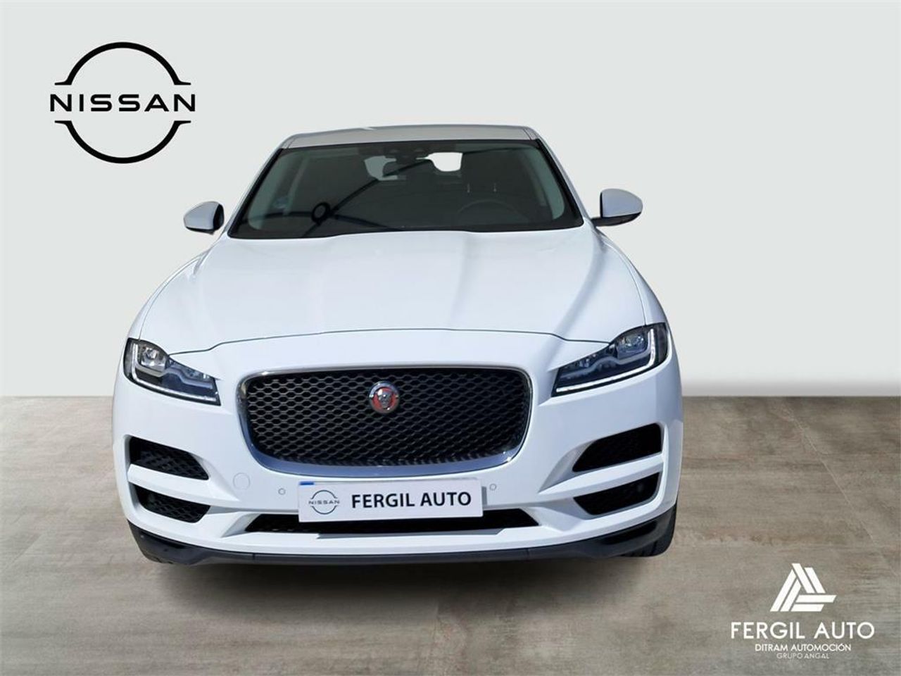 Jaguar F-Pace 2.0L i4D AWD Automático Portfolio - Foto 2