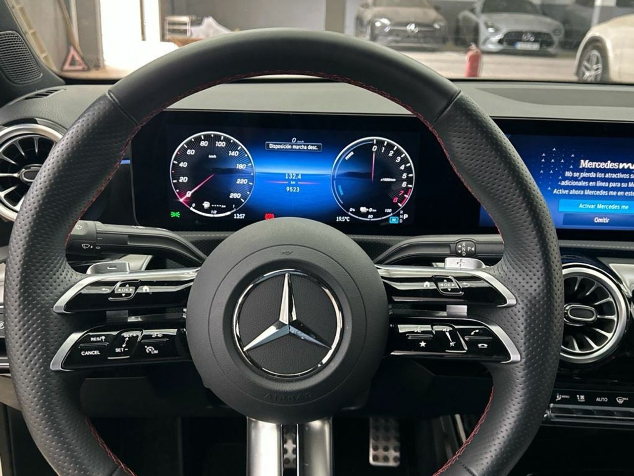 Mercedes Clase A 250 e Berlina - Foto 2