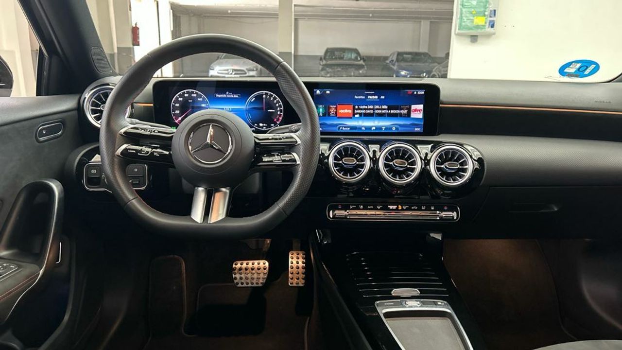 Mercedes Clase A 250 e Berlina - Foto 2