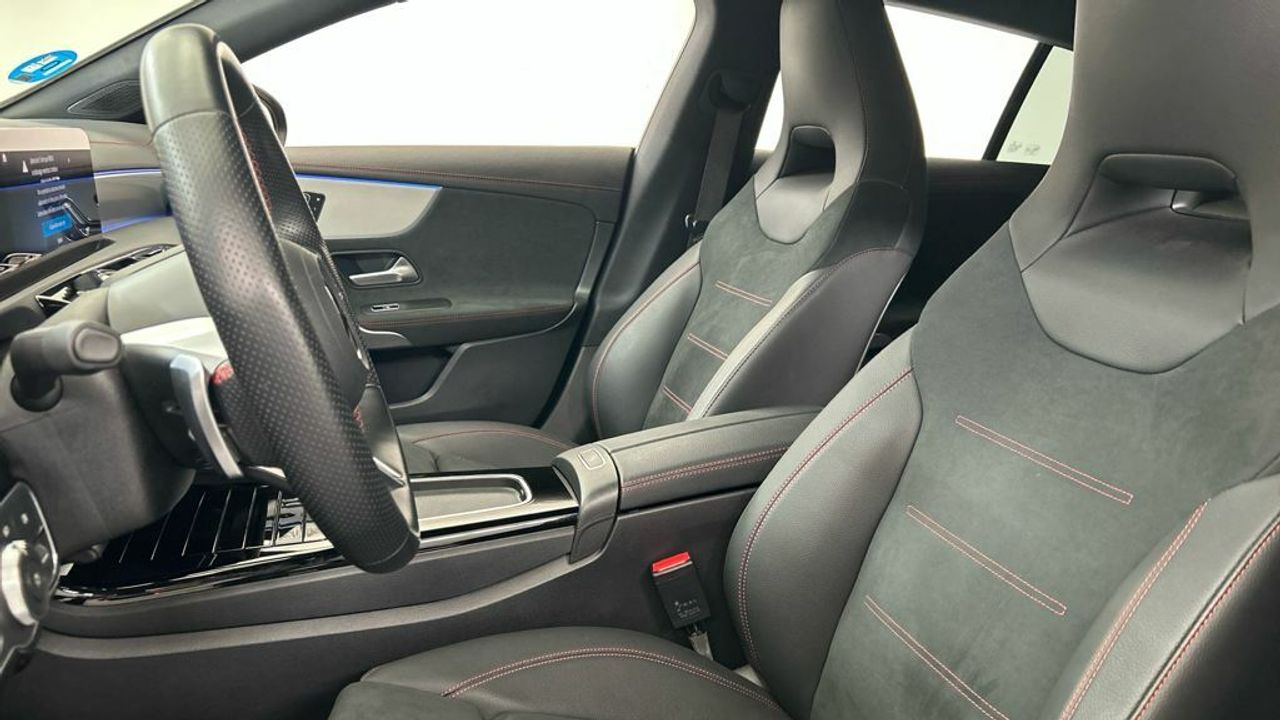 Mercedes CLA 250 e Shooting Brake - Foto 2
