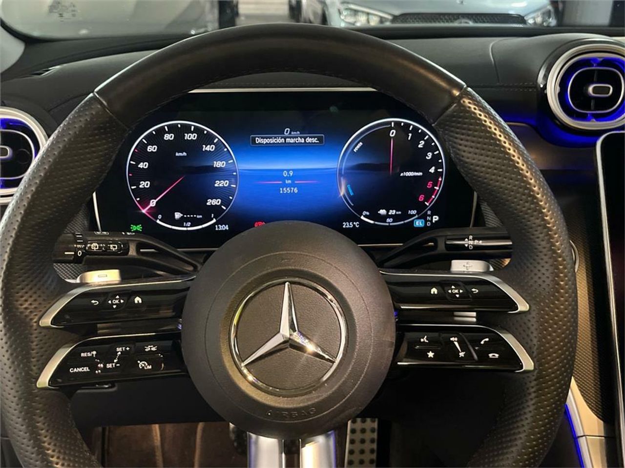 Mercedes GLC 300 de 4MATIC - Foto 2