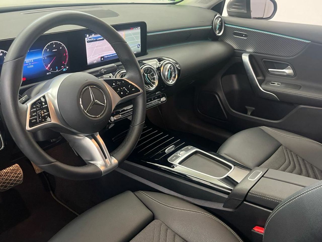 Mercedes Clase A 200 d Progressive (EURO 6e) - Foto 2
