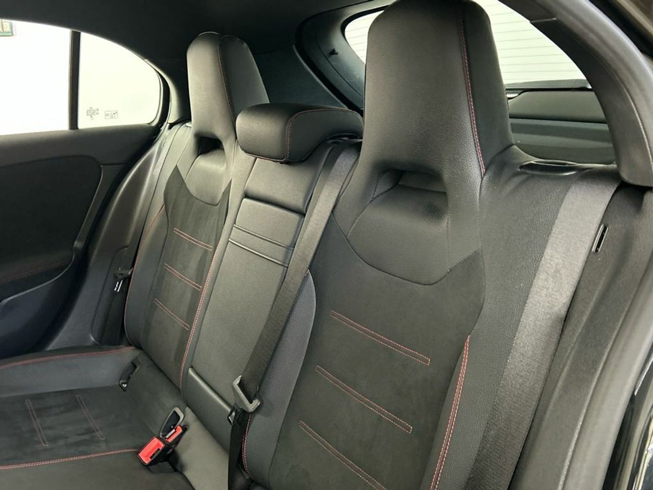 Mercedes Clase A 200 d AMG Line (EURO 6e) - Foto 2