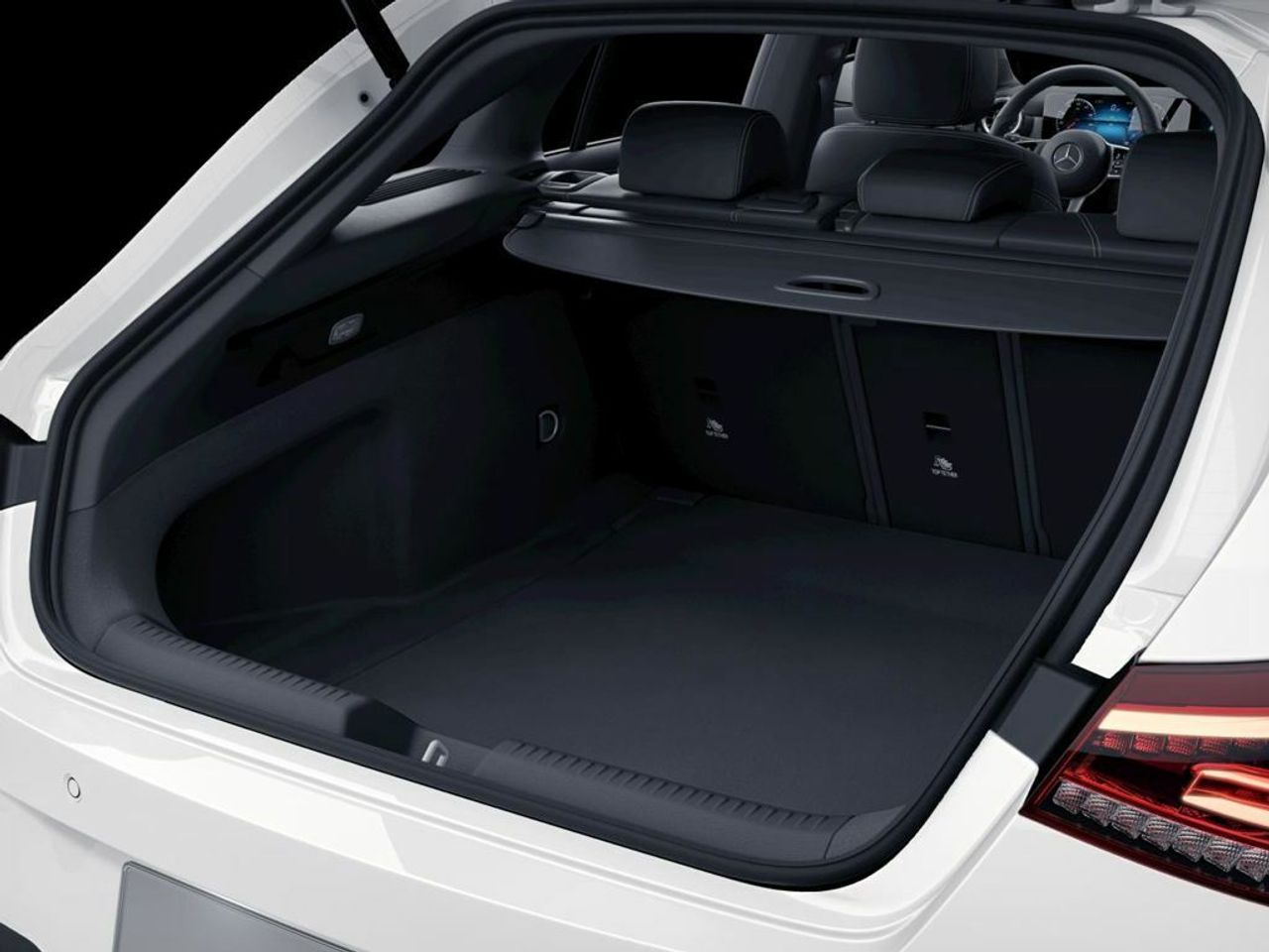 mercedes cla 2024 / foto grande (2)
