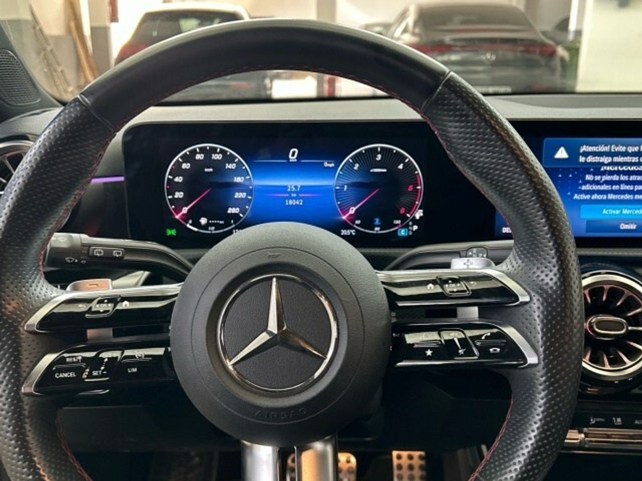 Mercedes Clase A 200 d Compacto - Foto 2
