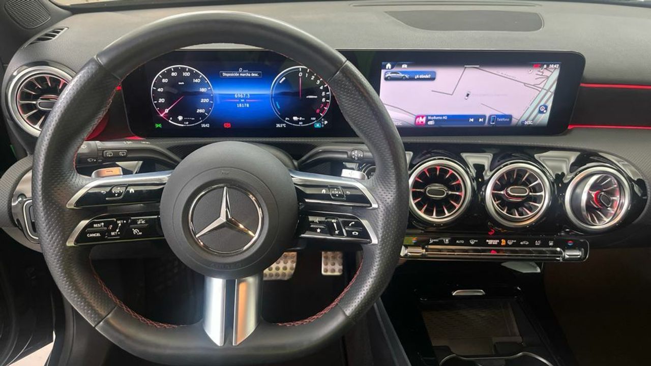Mercedes Clase A 250 e Compacto - Foto 2