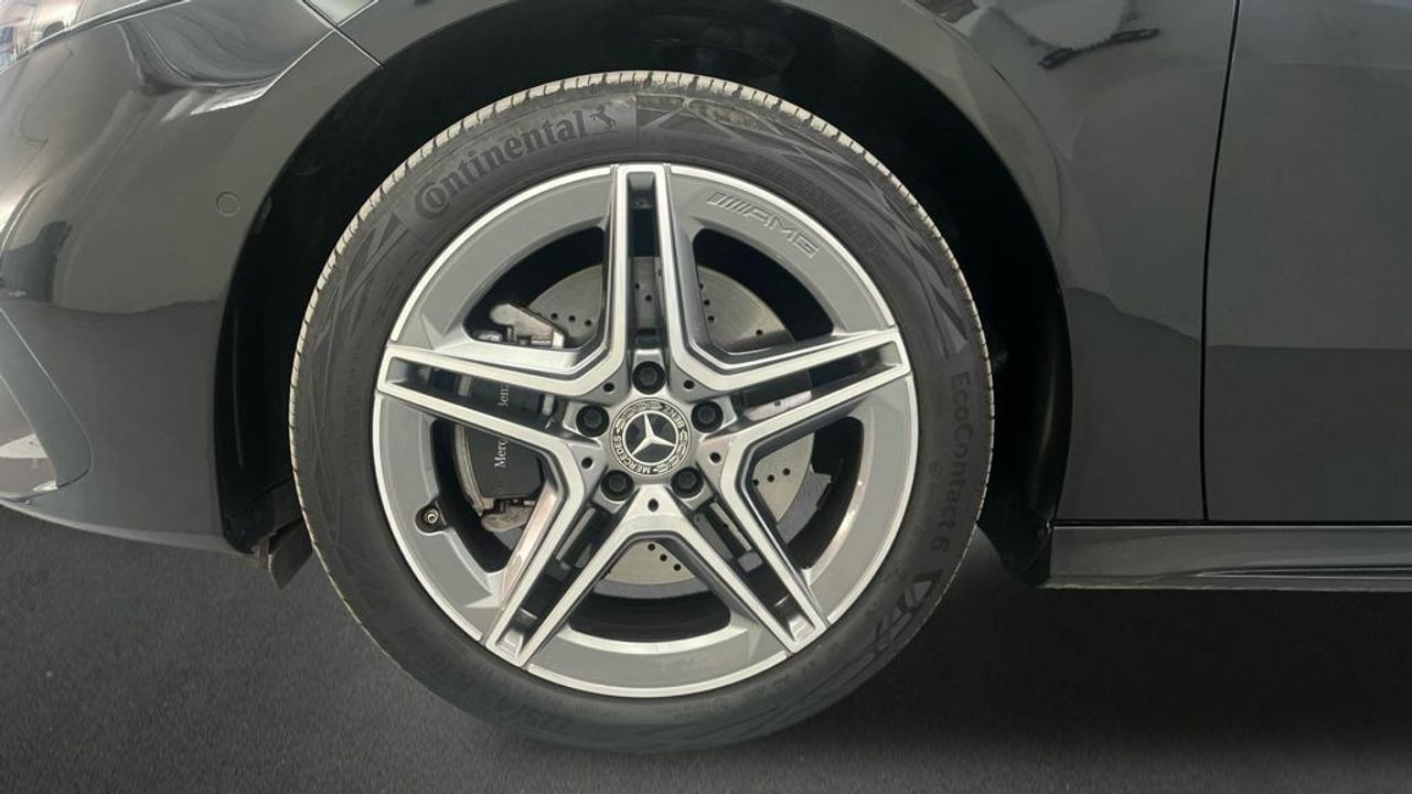 Mercedes Clase A 250 e Compacto - Foto 2