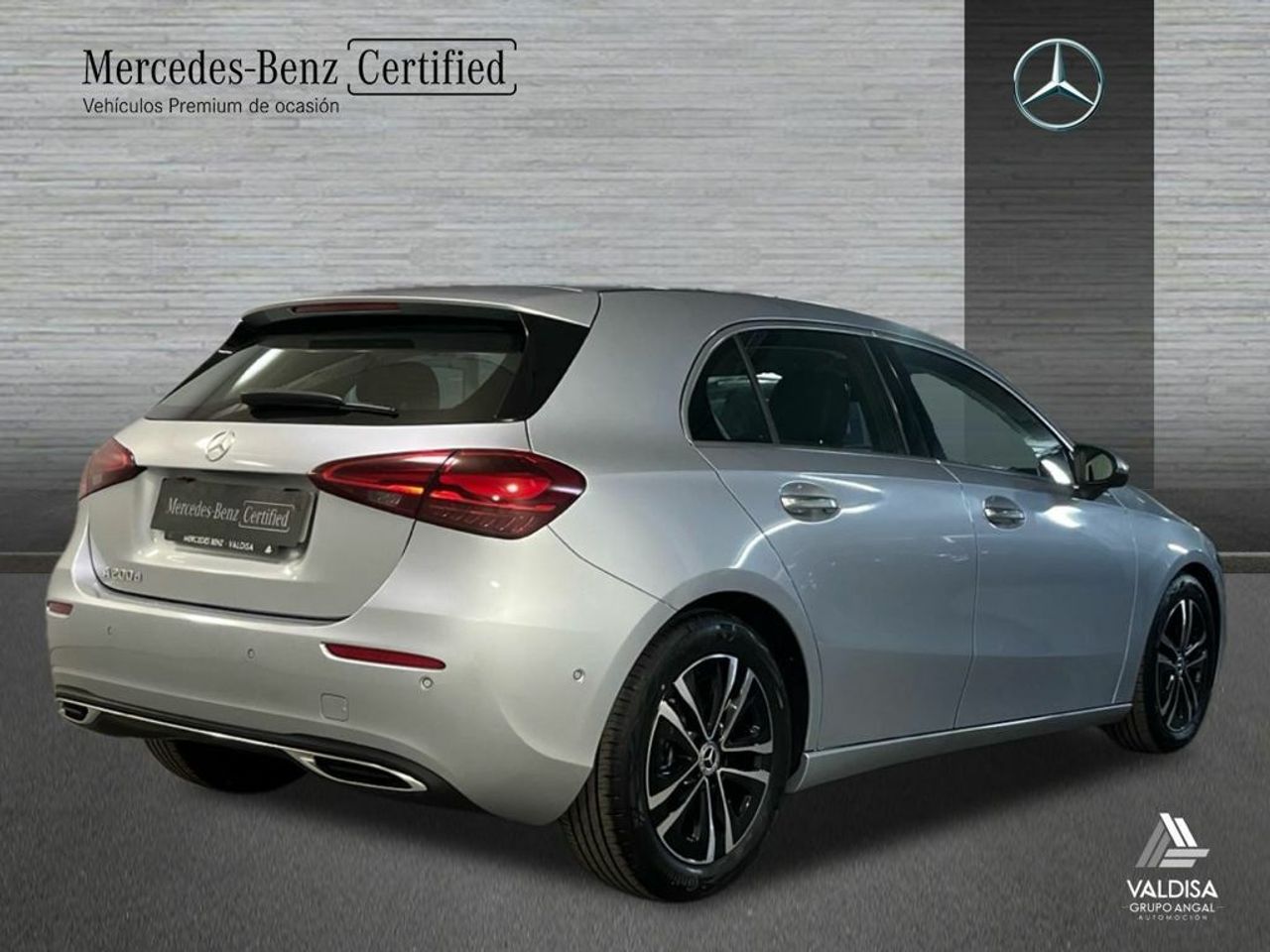 mercedes clase a 2024 / foto grande (2)