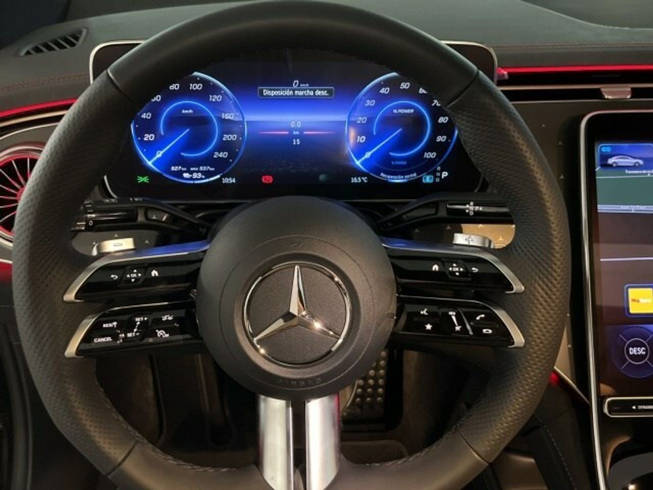 Mercedes EQE 350 - Foto 2