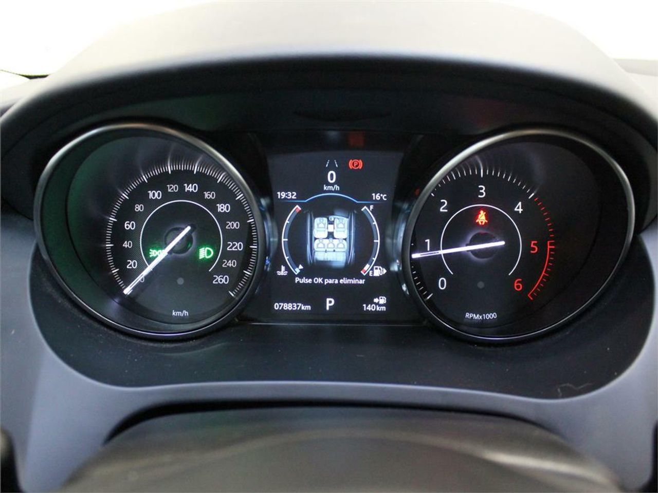 Jaguar E-Pace 2.0D 110kW 4WD Auto - Foto 2