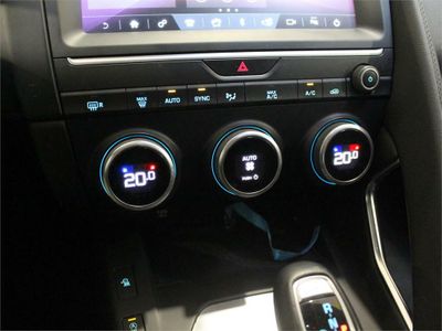 Jaguar E-Pace 2.0D 110kW 4WD Auto