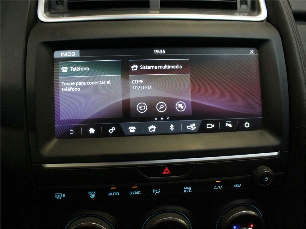 Jaguar E-Pace 2.0D 110kW 4WD Auto - Foto 2