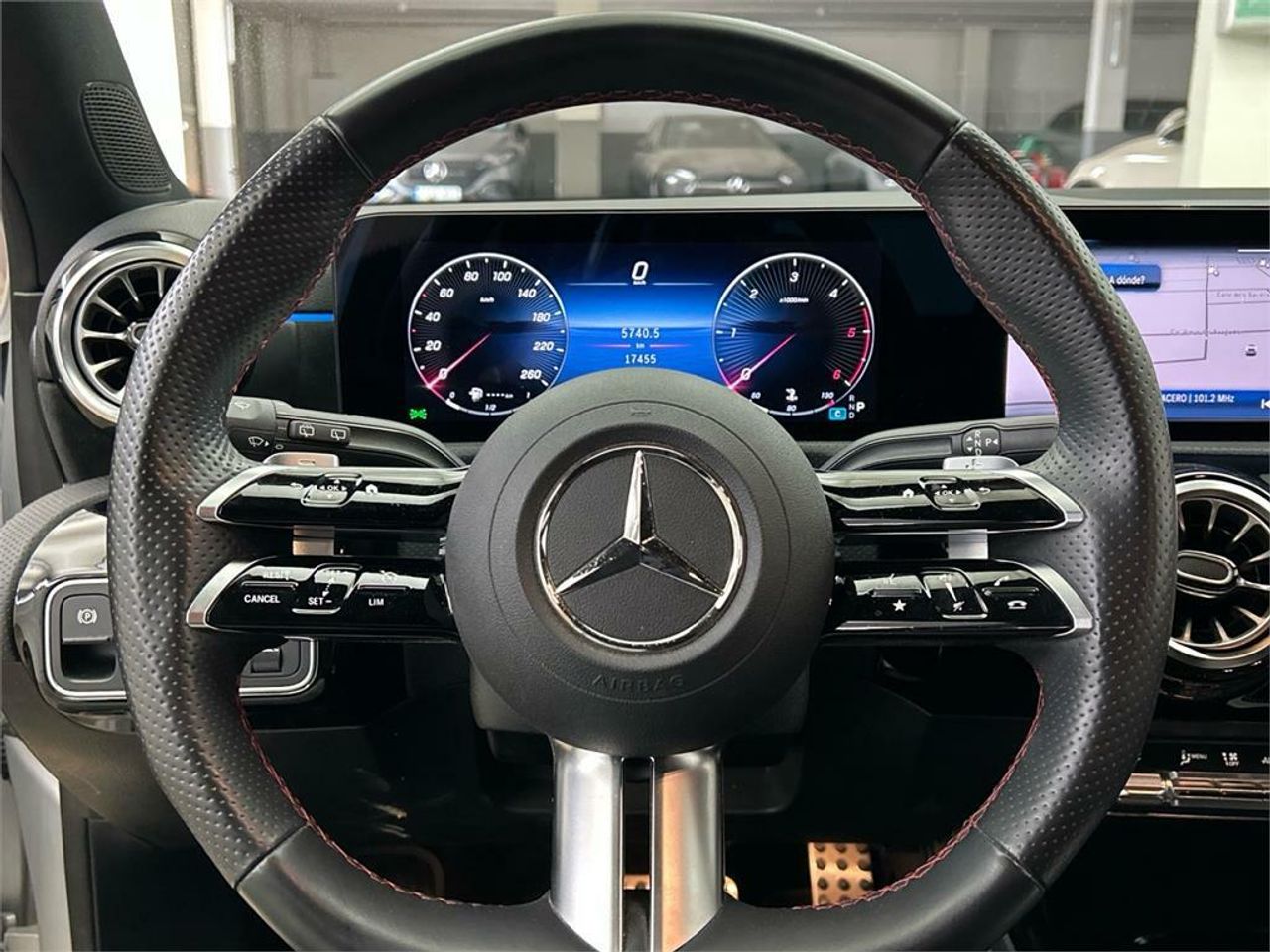 Mercedes Clase A 200 d AMG Line (EURO 6d) - Foto 2