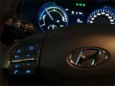 Hyundai Kona 1.6 GDI HEV Tecno Red DCT